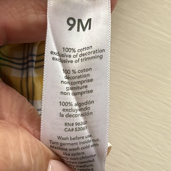 Baby B’Gosh long sleeved onesie 9 M - Picture 8 of 8